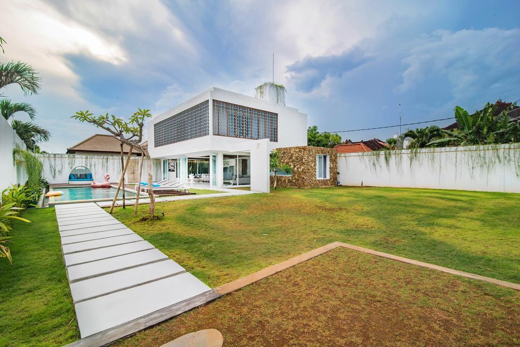 Villa Kamag Seminyak Luaran gambar
